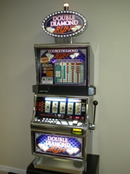 IGT DOUBLE DIAMOND RUN FIVE REEL WITH LIGHTED TOPPER AND FREE GAME BONUS 