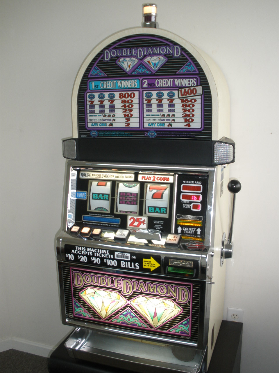 arcade machine coin slot