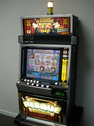 IGT RISQUE BUSINESS VIDEO SLOT MACHINE WITH LCD TOUCHSCREEN MONITOR 