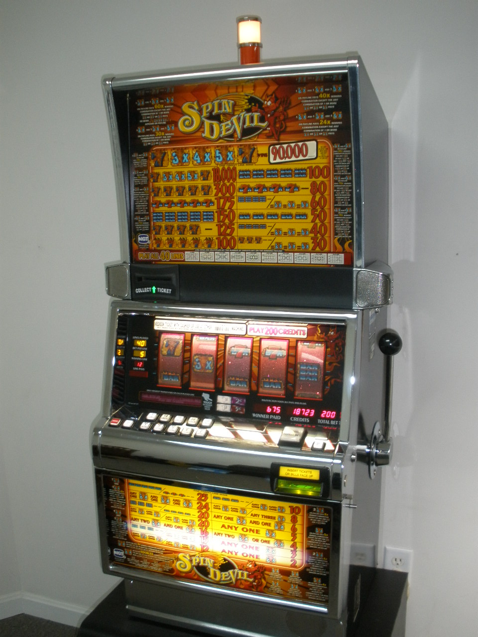 slot machine reel