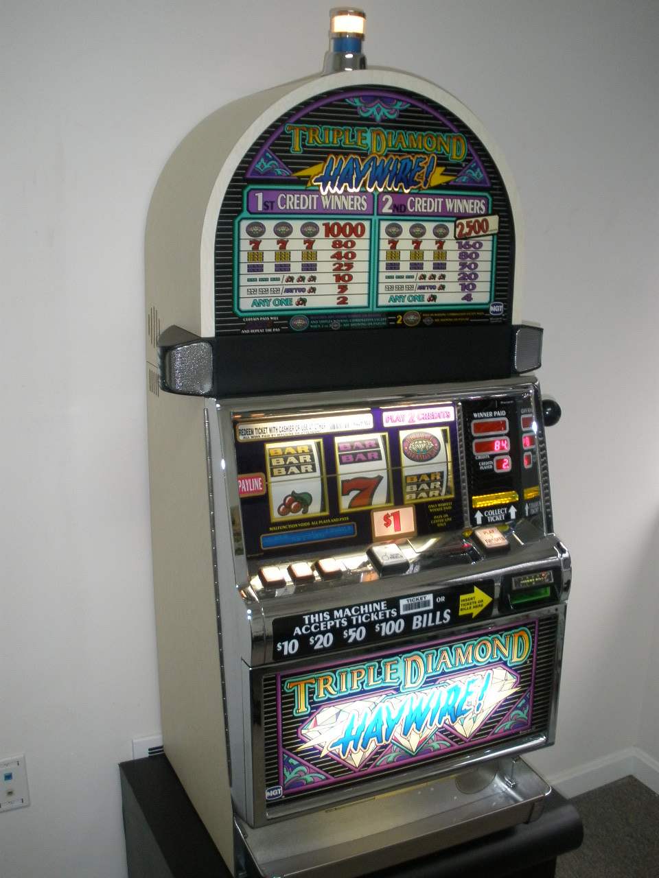 mills rockola super triple slot machine