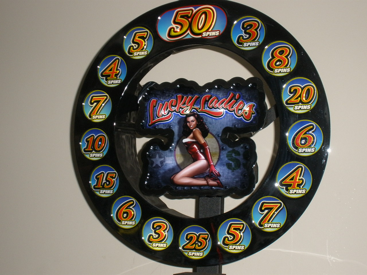 WMS LUCKY LADIES FIVE REEL BLUEBIRD SLOT MACHINE WITH LIGHTED 